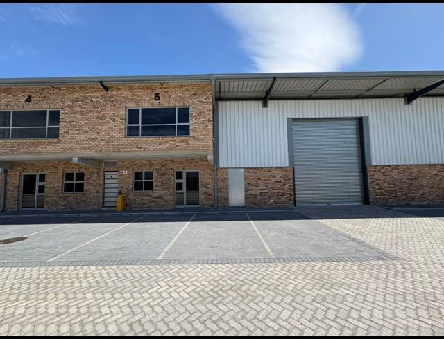 462.20M² WAREHOUSE TO LET IN FIRGROVE